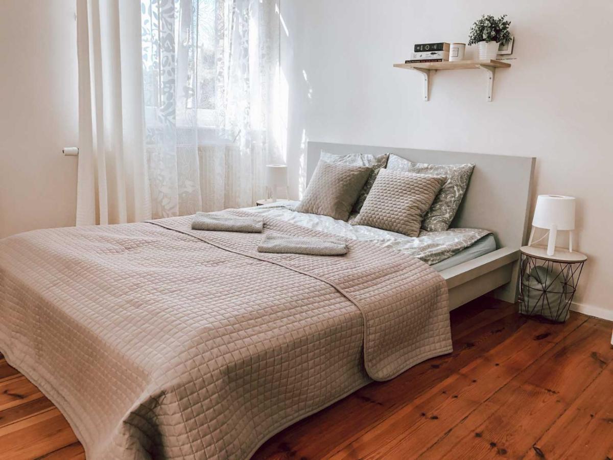 Bankowa 8 Guest Rooms Жельона Гора Екстериор снимка