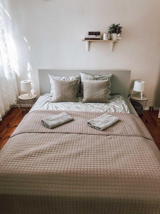 Bankowa 8 Guest Rooms Жельона Гора Екстериор снимка