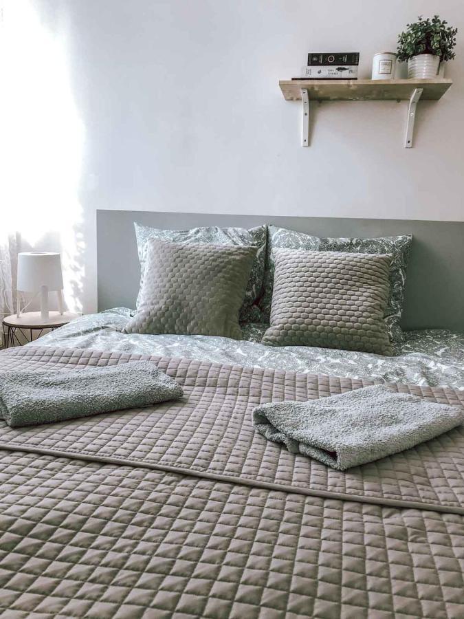 Bankowa 8 Guest Rooms Жельона Гора Екстериор снимка