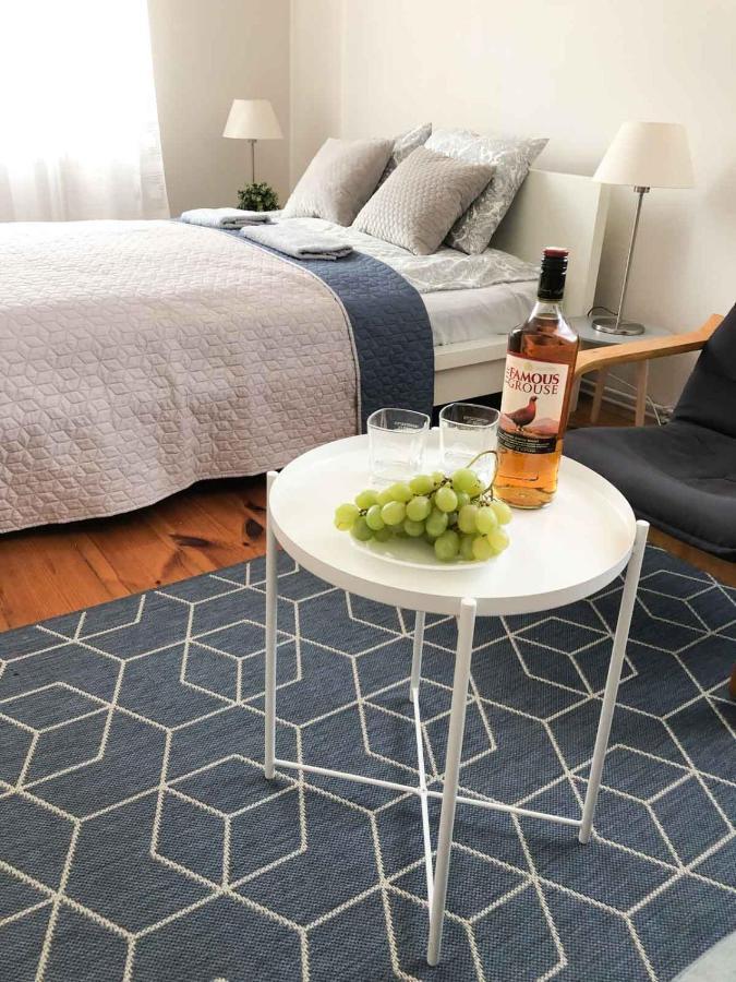 Bankowa 8 Guest Rooms Жельона Гора Екстериор снимка