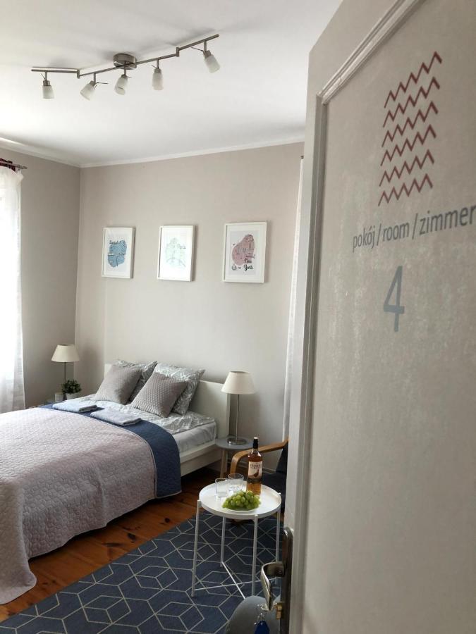 Bankowa 8 Guest Rooms Жельона Гора Екстериор снимка