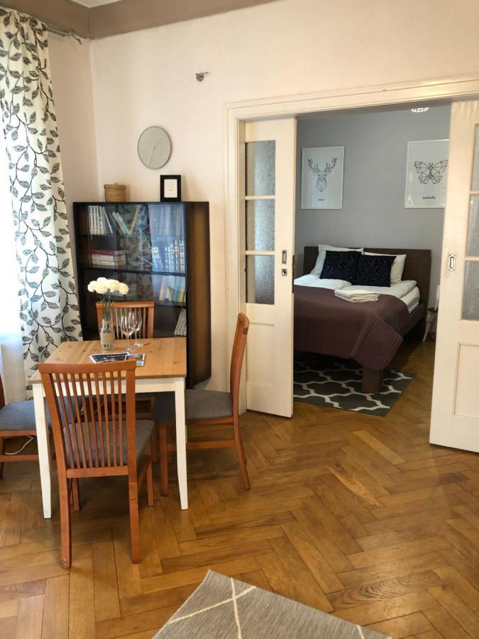 Bankowa 8 Guest Rooms Жельона Гора Екстериор снимка